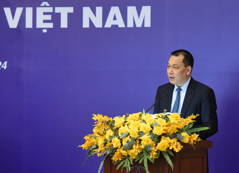 Chủ tịch Hội đồng Thành viên Tập đoàn EVN Đặng Hoàng An phát biểu. (Ảnh: Trần Hải)