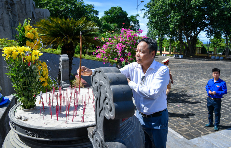 (Ảnh: THÀNH ĐẠT) (Ảnh: THÀNH ĐẠT)