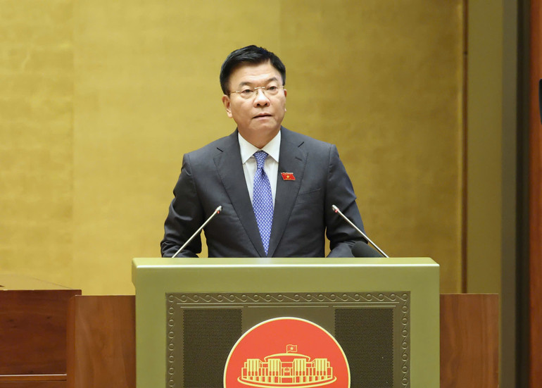 Phó Thủ tướng Chính phủ Lê Thành Long đã trình bày trước Quốc hội Dự án Luật Quản lý và đầu tư vốn nhà nước tại doanh nghiệp (sửa đổi).