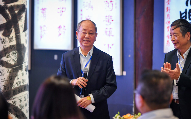 Ông Phan Diễn, Chủ tịch Hội đồng Quản lý Quỹ Cộng đồng phòng chống thiên tai tại sự kiện. Ông Phan Diễn, Chủ tịch Hội đồng Quản lý Quỹ Cộng đồng phòng chống thiên tai tại sự kiện.