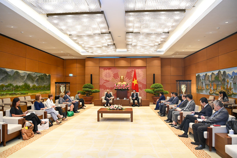 Quang cảnh buổi tiếp tại Nhà Quốc hội. (Ảnh Duy Linh)