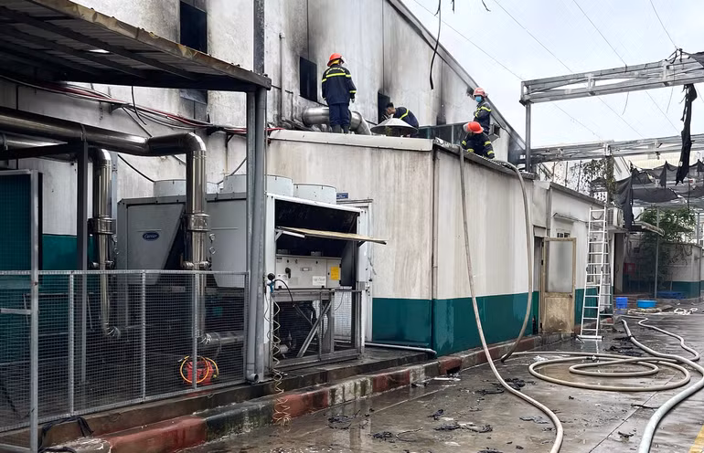 Hiện trường vụ cháy tại Thường Tín.