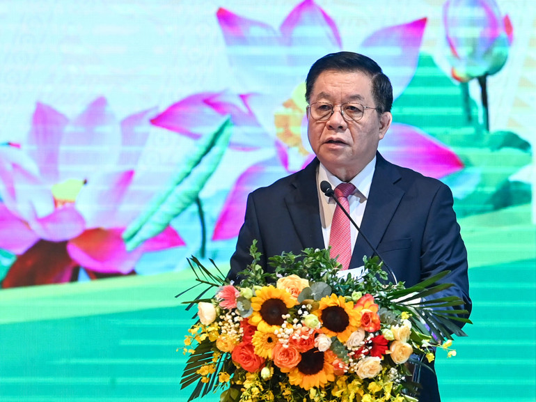 Trưởng Ban Tuyên giáo Trung ương Nguyễn Trọng Nghĩa phát biểu chỉ đạo tại lễ tổng kết và trao giải. (Ảnh: DUY LINH)