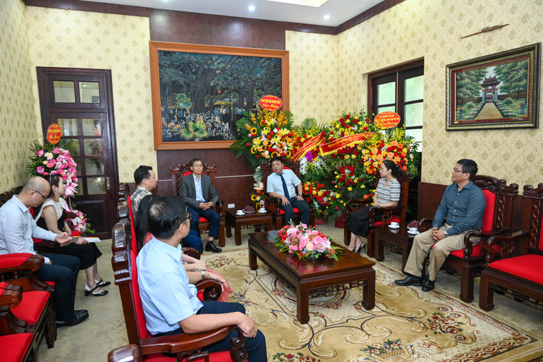 Quang cảnh buổi tiếp Đoàn đại biểu Bộ Tư pháp. (Ảnh: DUY LINH)