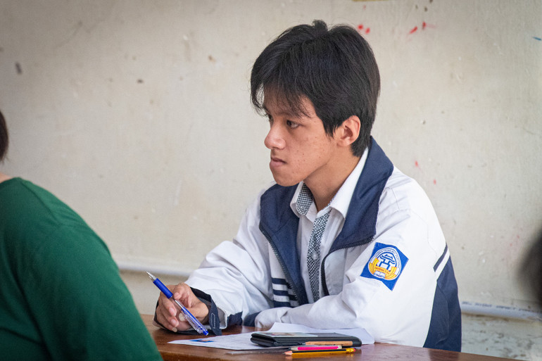 Nguyễn Hữu Chính trong phòng thi. (Ảnh: Thành Đạt)