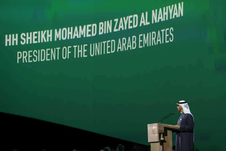 Tổng thống UAE Sheikh Mohamed Bin Zayed al Nahyan phát biểu tại Hội nghị.