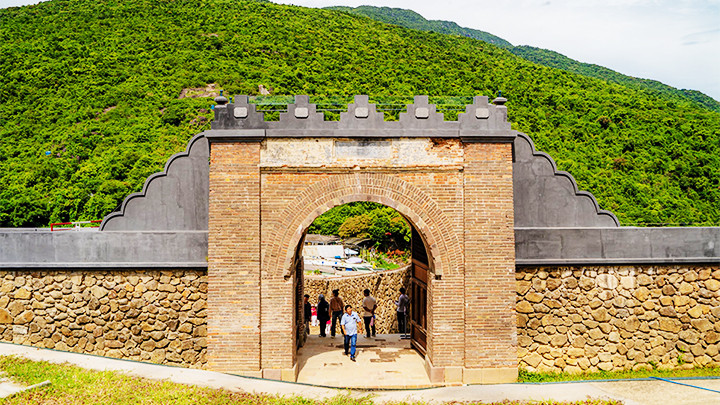 Quá trình trùng tu tuân thủ nguyên tắc bảo quản, tu bổ di tích.