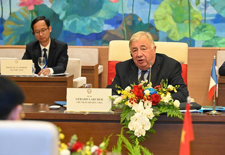 Chủ tịch Thượng viện Cộng hòa Pháp Gérard Larcher phát biểu tại buổi hội đàm. (Ảnh Duy Linh) Chủ tịch Thượng viện Cộng hòa Pháp Gérard Larcher phát biểu tại buổi hội đàm. (Ảnh Duy Linh)