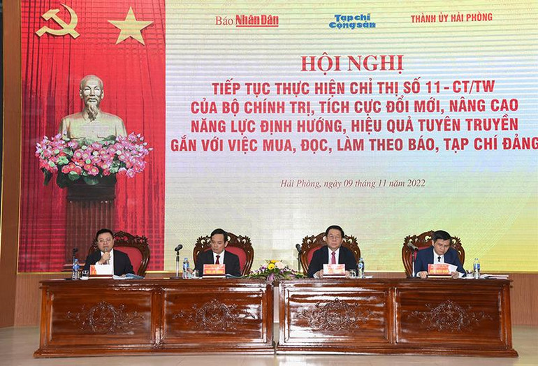 Đồng chí Nguyễn Trọng Nghĩa, Bí thư Trung ương Đảng, Trưởng Ban Tuyên giáo Trung ương, và lãnh đạo Báo Nhân Dân, Tạp chí Cộng sản, Thành ủy Hải phòng chủ trì hội nghị.