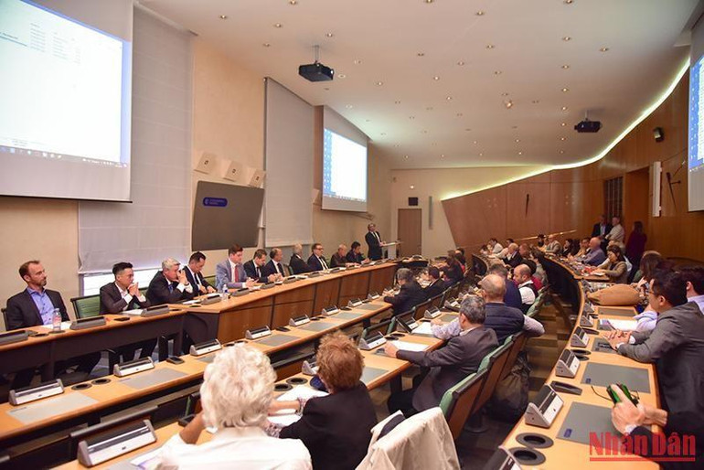 Diễn đàn Kinh tế Pháp-Việt 2022 tại Marseille thu hút sự quan tâm của gần 100 doanh nghiệp, tập đoàn Pháp trong nhiều lĩnh vực. (Ảnh: MINH DUY)