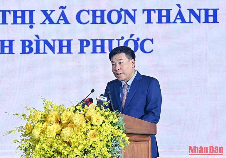 Bí thư Tỉnh ủy Bình Phước Nguyễn Mạnh Cường phát biểu tại buổi lễ công bố. (Ảnh: Duy Linh)
