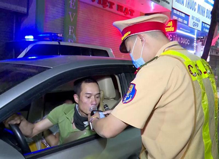 Qua kiểm tra cho thấy vi phạm về nồng độ cồn vẫn là một trong những lỗi phổ biến.