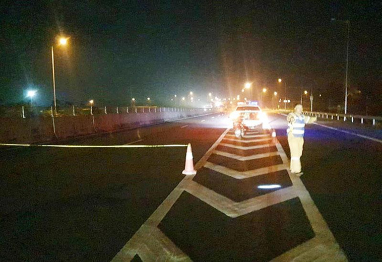 Lực lượng công an điều tiết giao thông.