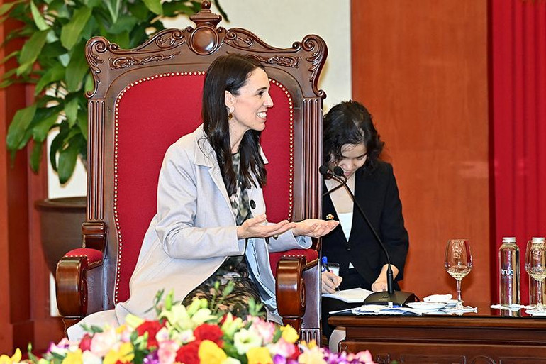 Thủ tướng New Zealand Jacinda Ardern phát biểu tại buổi tiếp.