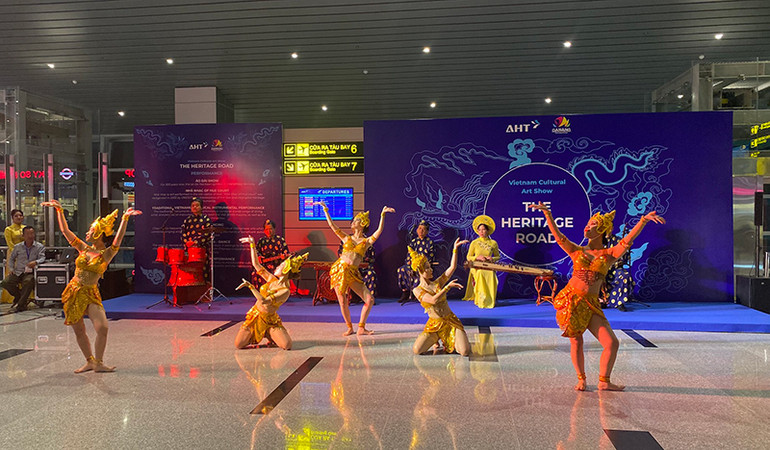 Các tiết mục múa Chăm “Apsara.