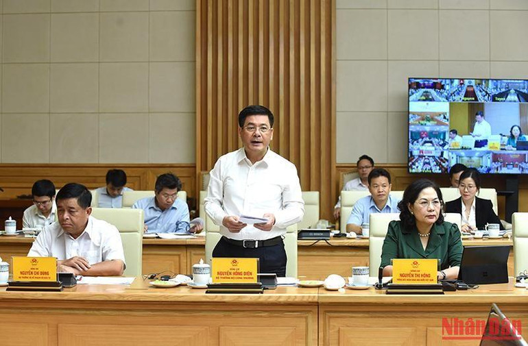 Bộ trưởng Công thương Nguyễn Hồng Diên phát biểu tại Hội nghị.