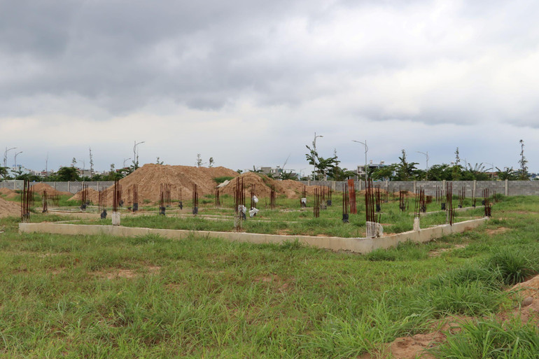 Công trình trường học mới hoàn thành phần móng. Công trình trường học mới hoàn thành phần móng.