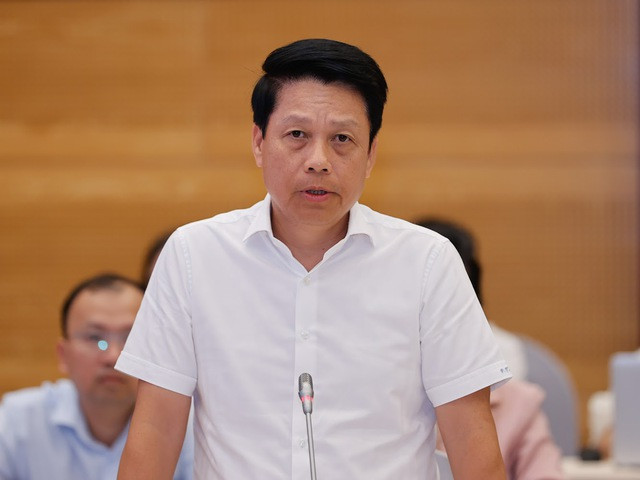 Phó Thống đốc Ngân hàng Nhà nước Việt Nam Phạm Tiến Dũng phát biểu tại buổi họp báo. (Ảnh: VGP) Phó Thống đốc Ngân hàng Nhà nước Việt Nam Phạm Tiến Dũng phát biểu tại buổi họp báo. (Ảnh: VGP)