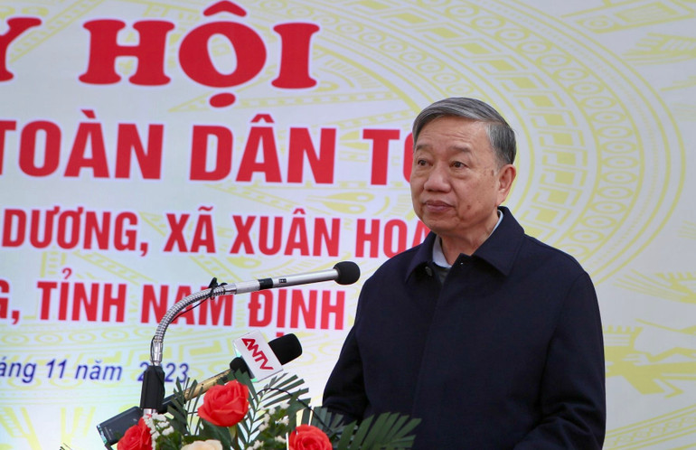 Đại tướng Tô Lâm, Ủy viên Bộ Chính trị, Bộ trưởng Công an phát biểu ý kiến tại Ngày hội.