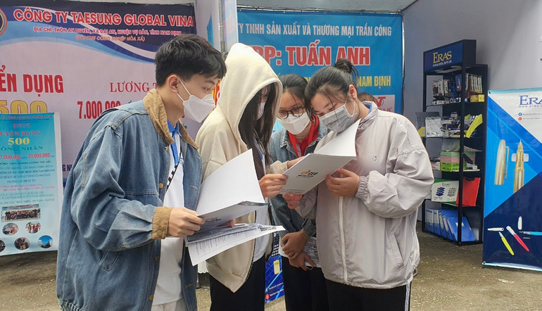 Ngày hội được tổ chức nhằm tạo điều kiện cho người lao động, đặc biệt là lao động trẻ, học sinh, sinh viên, đoàn viên thanh niên có cơ hội tìm hiểu, tiếp cận thông tin thị trường lao động, lựa chọn các vị trí việc làm phù hợp năng lực, nguyện vọng của bản thân.