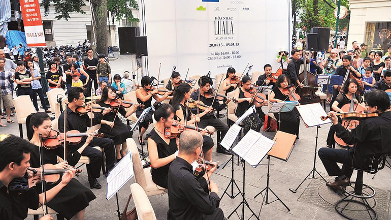 Chương trình LuaLa Concert thu hút khán giả mọi lứa tuổi.