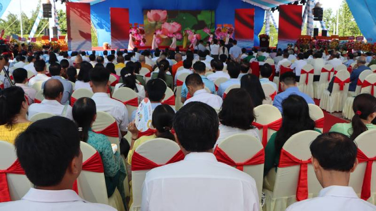 Quang cảnh buổi lễ.