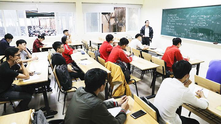 Trường đại học Bách khoa Hà Nội trong nhóm các trường thực hiện tự chủ sớm nhất. Ảnh: TTXVN Trường đại học Bách khoa Hà Nội trong nhóm các trường thực hiện tự chủ sớm nhất. Ảnh: TTXVN