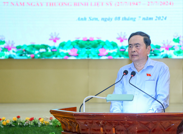 Chủ tịch Quốc hội Trần Thanh Mẫn phát biểu tại chương trình.