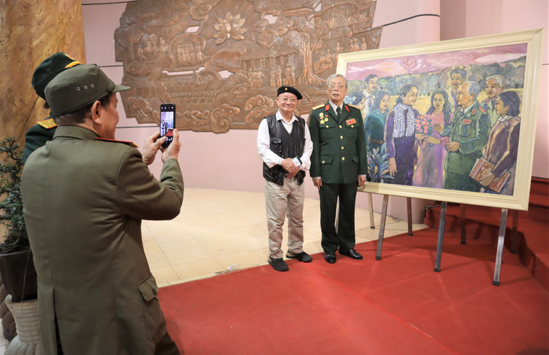 Triển lãm “Theo dấu chân Đại tướng” và khánh thành không gian trải nghiệm số giai đoạn 1 ảnh 2