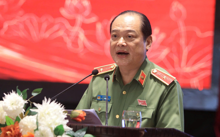 Thiếu tướng Lê Xuân Đức, Ban Nghiên cứu chuyên đề giúp việc Bộ trưởng Công an thông tin chi tiết về giải chạy do Bộ Công an và Ủy ban nhân dân tỉnh Nghệ An chỉ đạo tổ chức.