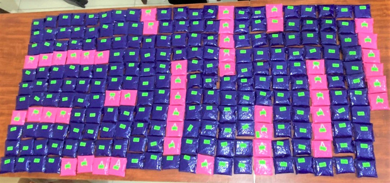 Số ma túy bị thu giữ. (Ảnh: MINH KHÔI)