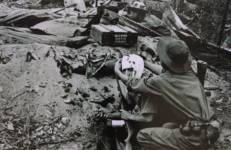 Các chiến sĩ chiến đấu trong Thành cổ Quảng Trị năm 1972. (Ảnh tư liệu)