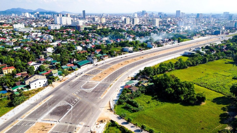 Đại lộ Vinh-Cửa Lò.