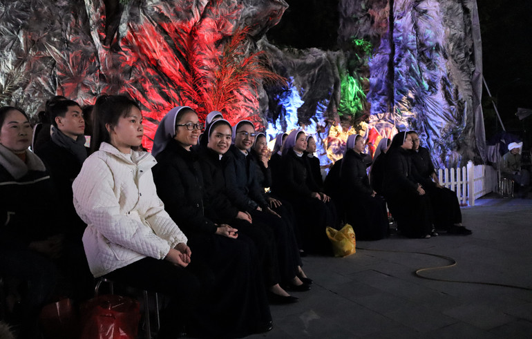 Đây là giáo xứ có gần 400 năm hình thành và phát triển.