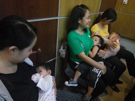 Chưa có nhiều doanh nghiệp mở ra không gian riêng hỗ trợ nữ công nhân nuôi con bằng sữa mẹ.