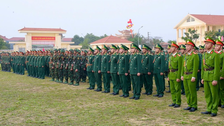 Các lực lượng tham dự lễ. Các lực lượng tham dự lễ.