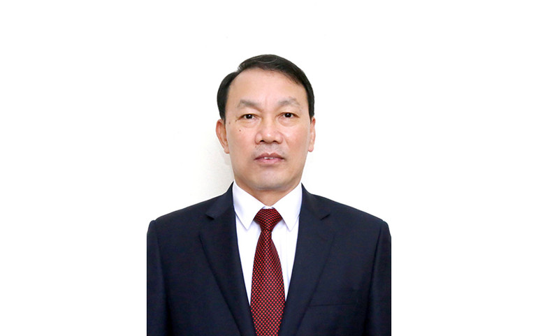 Trưởng ban Tổ chức Tỉnh ủy Nam Ðịnh Nguyễn Văn Va: "Mong muốn của tỉnh thời gian tới là, Trung ương tiếp tục lãnh đạo, chỉ đạo đẩy mạnh việc xây dựng, hoàn thiện và ban hành cơ chế, chính sách đặc thù, có tính đột phá cho phát triển vùng. Đồng thời, sớm phê duyệt Quy hoạch tỉnh Nam Định giai đoạn 2021-2030, tầm nhìn đến năm 2050, tạo điều kiện phát triển kinh tế-xã hội, bảo đảm quốc phòng, an ninh, khơi thông các nguồn lực, tạo không gian phát triển và động lực tăng trưởng dài hạn cho tỉnh, đóng góp vào phát triển chung của vùng".