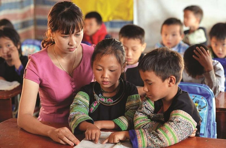 Giờ lên lớp tại Trường tiểu học Lao Chải, huyện Mù Cang Chải (Yên Bái). Ảnh: Hồng Phúc