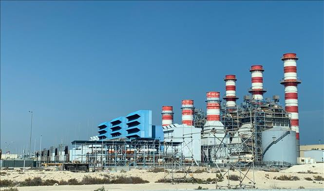 Nhà máy lọc dầu trong Khu Công nghiệp Ras Laffan, Qatar. (Ảnh: Dương Giang/TTXVN) Nhà máy lọc dầu trong Khu Công nghiệp Ras Laffan, Qatar. (Ảnh: Dương Giang/TTXVN)