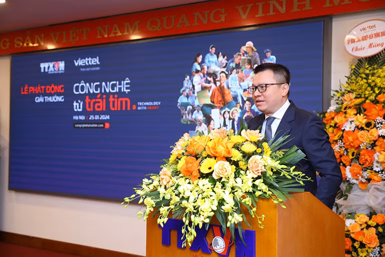 Đồng chí Lê Quốc Minh phát biểu ý kiến chỉ đạo tại buổi lễ. Đồng chí Lê Quốc Minh phát biểu ý kiến chỉ đạo tại buổi lễ.