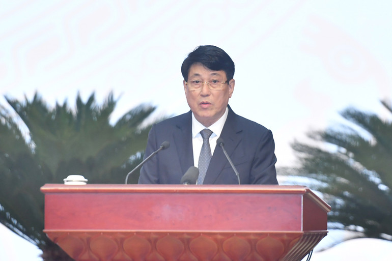 Thường trực Ban Bí thư Lương Cường phát biểu tại phiên khai mạc.