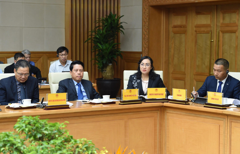 Thứ trưởng Công thương Phan Thị Thắng phát biểu. Thứ trưởng Công thương Phan Thị Thắng phát biểu.