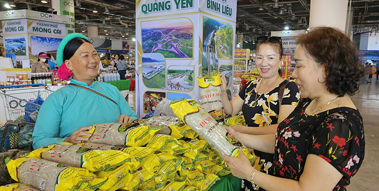 Người tiêu dùng có thể kiểm tra nguồn gốc, xuất xứ, chất lượng của sản phẩm qua quét mã vạch in trên bao bì.