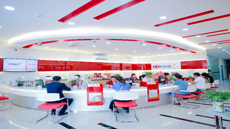 Từ tháng 3/2024, HDBank triển khai giải ngân gần 5.000 tỷ đồng dành cho Lộc Trời - nhằm đáp ứng nhu cầu vốn mùa thu hoạch vụ Đông Xuân 2023-2024 tại khu vực Đồng bằng sông Cửu Long.