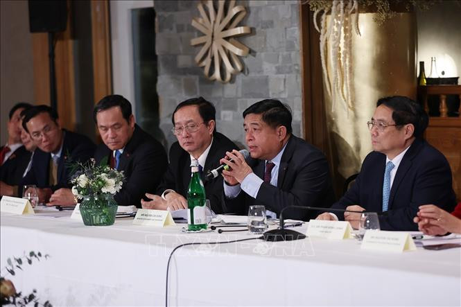 Bộ trưởng Kế hoạch và Đầu tư Nguyễn Chí Dũng phát biểu. (Ảnh: TTXVN) Bộ trưởng Kế hoạch và Đầu tư Nguyễn Chí Dũng phát biểu. (Ảnh: TTXVN)