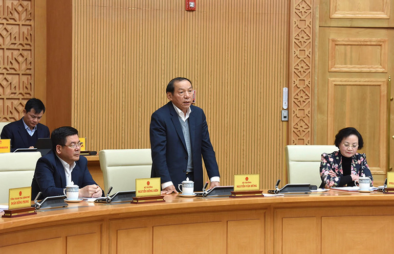 Bộ trưởng Văn hóa, Thể thao và Du lịch Nguyễn Văn Hùng phát biểu. Bộ trưởng Văn hóa, Thể thao và Du lịch Nguyễn Văn Hùng phát biểu.