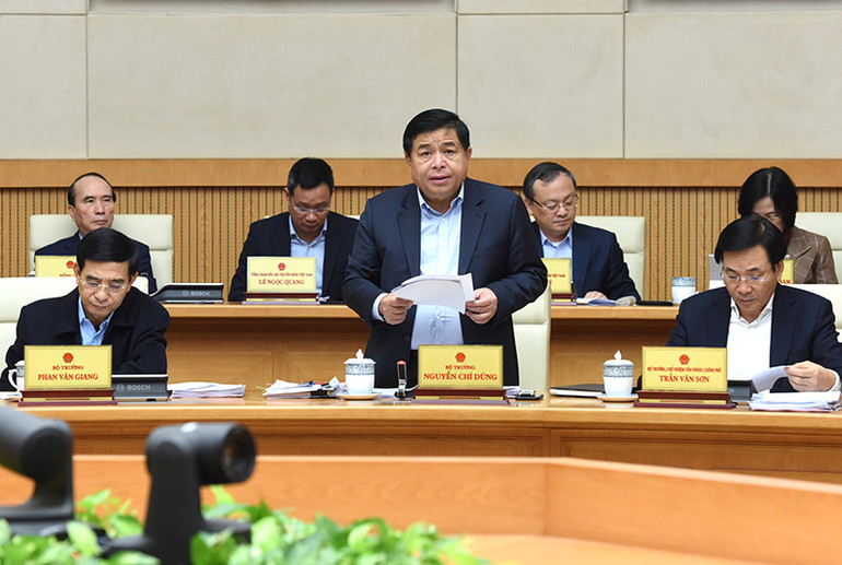 Bộ trưởng Kế hoạch và Đầu tư Nguyễn Chí Dũng phát biểu. Bộ trưởng Kế hoạch và Đầu tư Nguyễn Chí Dũng phát biểu.