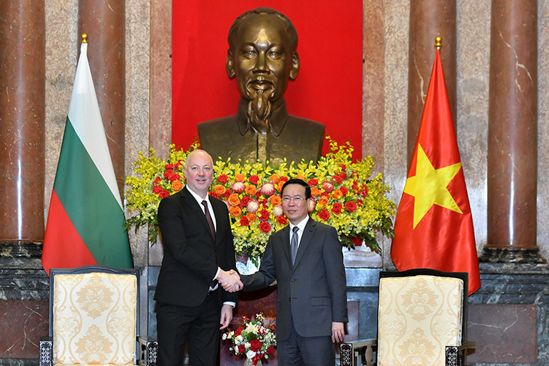 Chủ tịch nước Võ Văn Thưởng và Chủ tịch Quốc hội Bulgaria Rossen Dimitrov Jeliazkov tại buổi tiếp. (Ảnh: ĐĂNG KHOA)