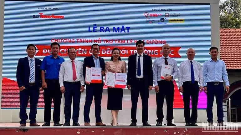 Các đơn vị ký kết tham gia thực hiện chương trình.