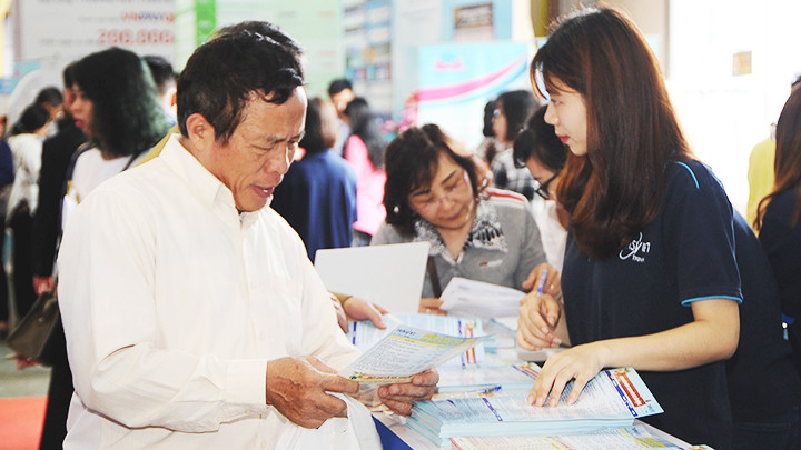 Từ ngày 1/7/2023, nhiều mặt hàng có mức thuế giá trị gia tăng 10% sẽ được giảm xuống còn 8%. Ảnh: ANH HẢI